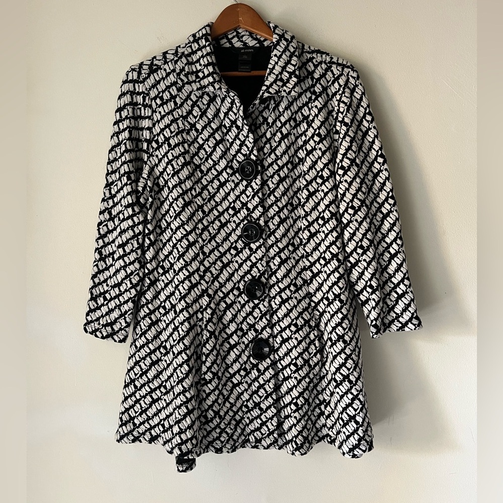 Ali Miles Size Large Cotton Black White Knit Jacket Big Buttons Art to Wear